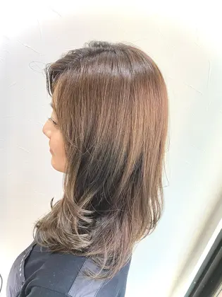 アッシュ 21年秋人気のアッシュのヘアカラー 髪色カタログ ミニモ
