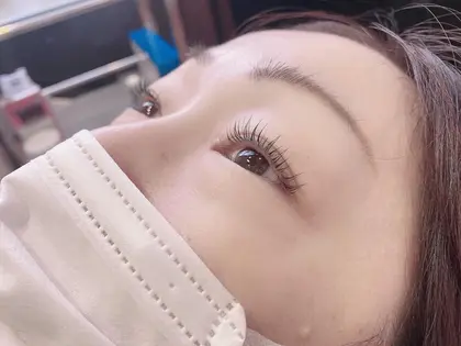 立ち上げカールで長さを お久しぶりのまつ毛パーマでくりっと可愛い目元に One Eyelash Salon大橋所属 Fujimaru Yu Kiの マツエクデザイン ミニモ
