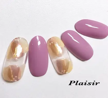 バレンタインネイル チョコがたれてるartとマーブルイメージのart プレジール所属 プレジール スタッフのネイル デザイン ミニモ