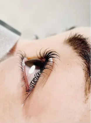 次世代まつ毛パーマ ラッシュリフトでの施術をさせて頂きました 二重のお客様でcカール そして目尻 Hair Room A To By Nyny所属 小谷 真央のマツエクデザイン ミニモ