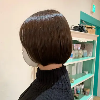 ぱつっとしたスタイルも可愛い ショートからの伸ばしかけも 襟足を切りそろえれば綺麗に伸ばすことがで Barrette所属 モリヤ ハルナのヘアカタログ ミニモ