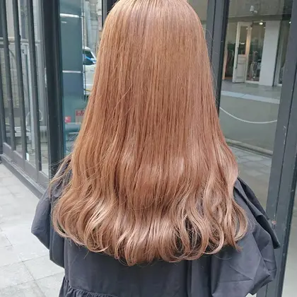 オシャレ坊主 ハイトーン シルバー シルバーカラー メンズ メンズヘアスタイル ストリート メンズ Cime所属 Cime シィーム 宮元茉里奈のヘアカタログ ミニモ