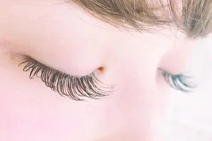 新宿駅 安い マツエクサロン お得に予約するなら ミニモ