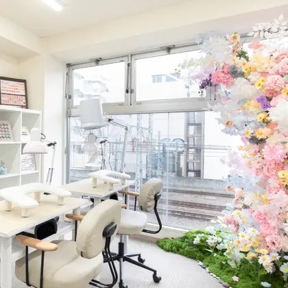J&C Nail Salon吉祥寺