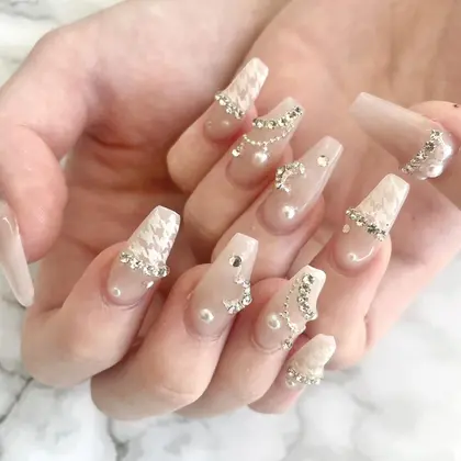 Blue　daisy　栄本店 【ブルーデイジー】