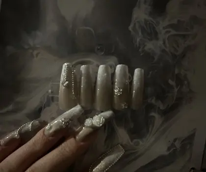 クレモアネイル浦和店