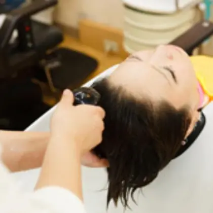 ヘアメイクroi ロア 東京 の美容室 美容院情報 ミニモ