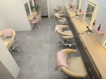 hair salon pivot与野西口店
