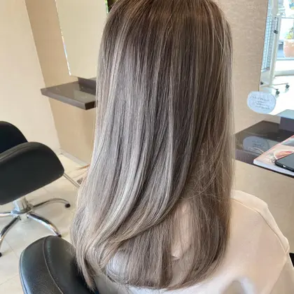 Workerbee Huit 京都市伏見区 の美容室 美容院情報 ミニモ