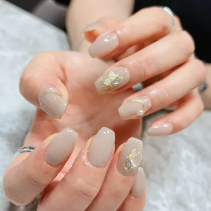 private salon Nanala.