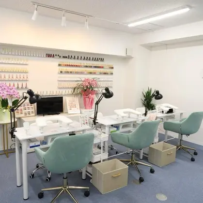 MOCHI NAIL SALON