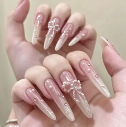Queen nail