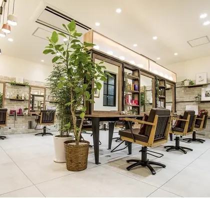 COVERHAIRbliss川口東口駅前店