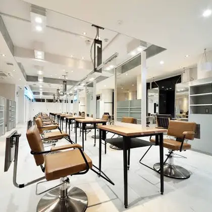 LUNTY NAMBA 難波駅前店