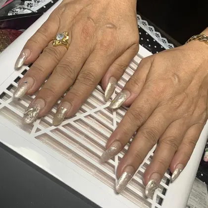 沖縄市 ネイルサロン お得に予約するなら ミニモ