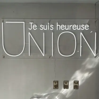 Je suis heureuse Union