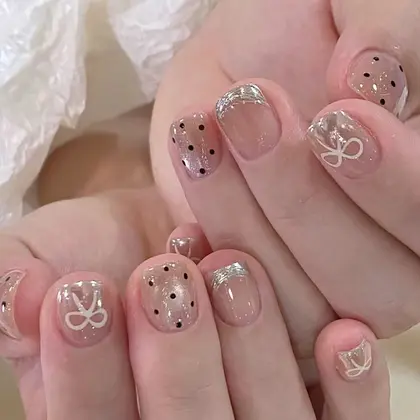 For U Nail