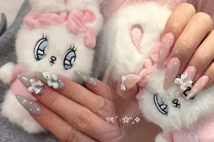 nail salon ViViA