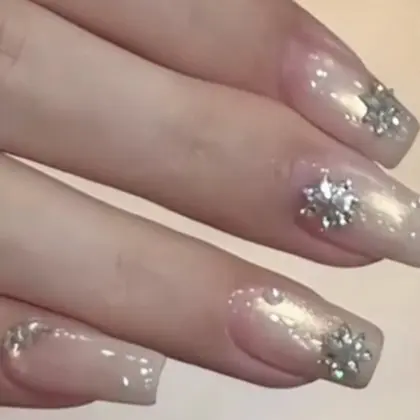 パラジェル登録店　Nailsalon　Amour　上野湯島店