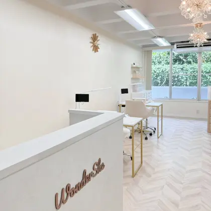WonderShe nailsalon 表参道