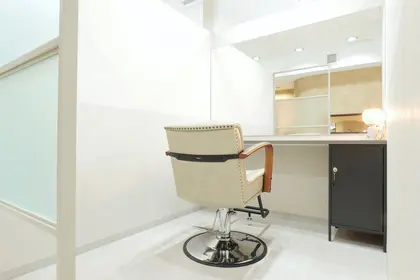 newi jolie 川崎 【ネウィ ジョリ】