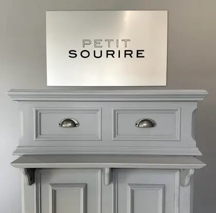 プティットスリールアイラッシュ