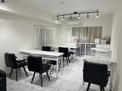 Lumie're  Nail Studio横浜【リュミエール】