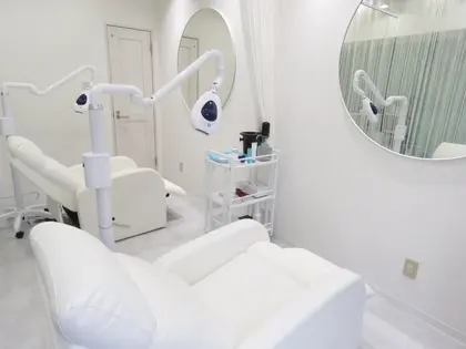 ホワイトニングカフェ小山店