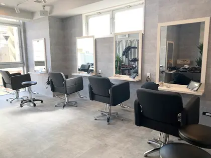 _WHITE アンダーバーホワイト