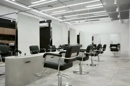 LUVISM by fifth長岡古正寺店