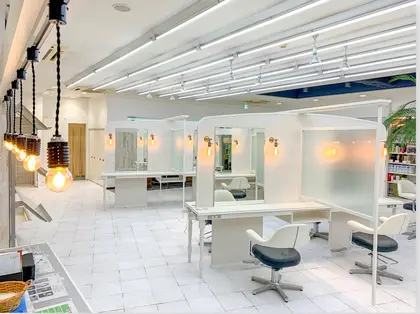 nya-meluxe+eyesalon 茅ヶ崎店