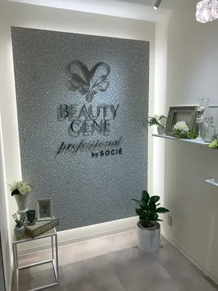 シルエット博多マルイ店