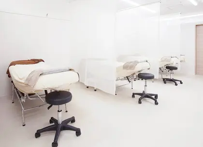 マツエク・まつ毛パーマ・眉毛専門店  プラスアイ川崎東口店