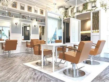 Iris by artina 武蔵小杉店【イリス バイ アルティナ】