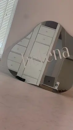 ネイルサロンヘレナ博多店