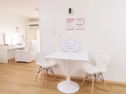 セルフホワイトニングサロン　エクシア六本木店