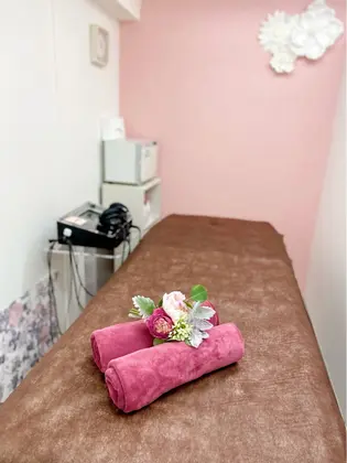 beauty salon  ayu