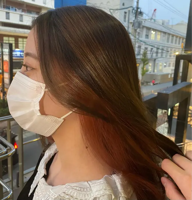 冬におすすめのインナーカラー さりげなく見えるカラーがとてもお洒落で可愛い おしゃれ感 可愛さが Forte表参道店所属 カラーリスト 中島凱人のヘア カタログ ミニモ