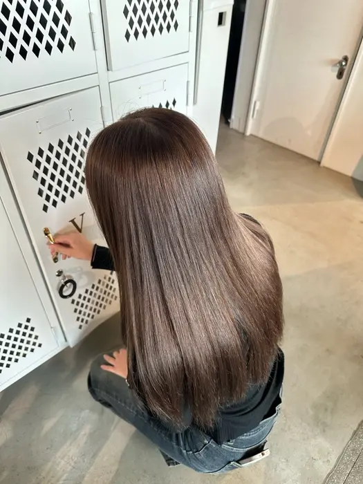 moca moose 〈モカムース〉
透明感のある春カラー