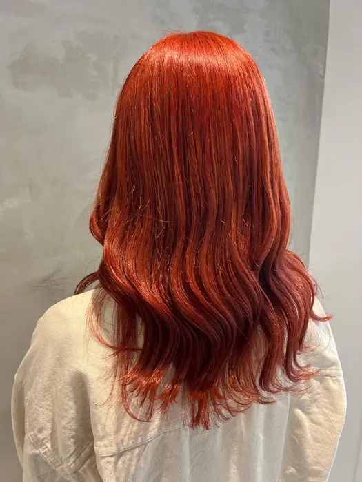 レッドオレンジ ほんのり赤がみえるかわいいオレンジカラーです Noa 所属 さらまる のヘアカタログ ミニモ