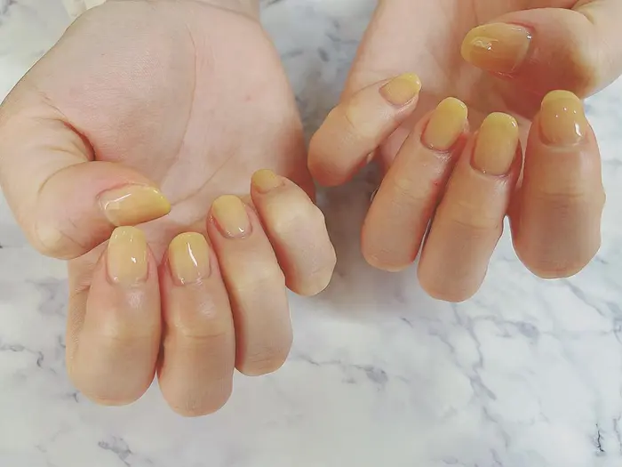 マロン色のワンカラーネイル ﾞ Nail Salon Marire所属 Nail Salon Marireのネイル デザイン ミニモ