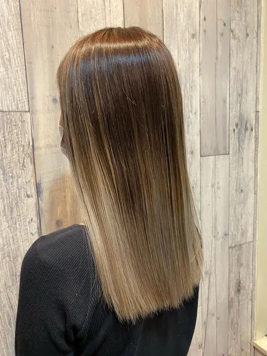 カルフールロハス所属 朝倉 丈博のヘアカタログ ミニモ