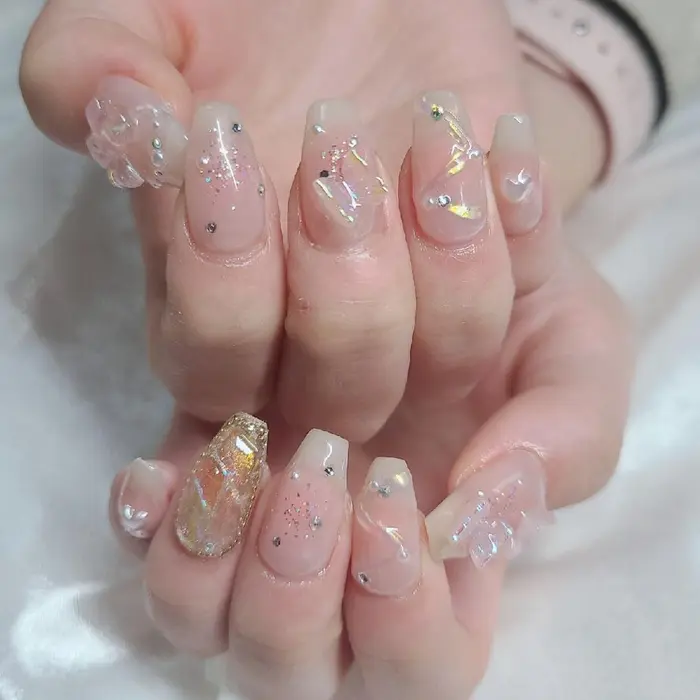 持ち込みデザイン Best Nail所属 Best Nail Yuriのネイルデザイン ミニモ