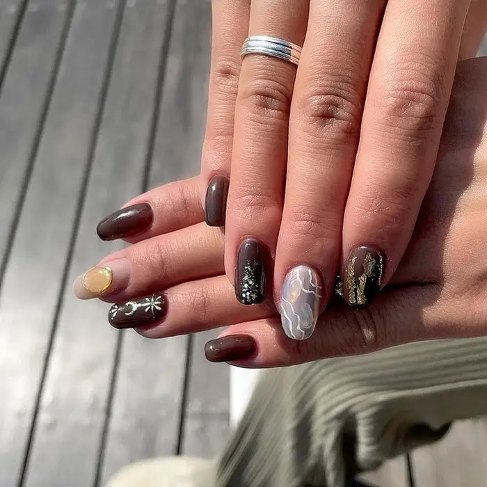 Remia戸塚所属 吉田 夏実のネイルデザイン ミニモ