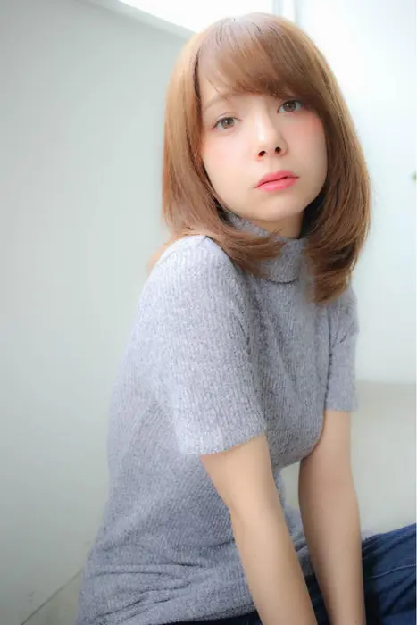 注意事項です 髪の長さによってロング料金かかる場合がございます 肩下 1100 胸元 2 She シー Theater Group池袋店所属 ブリーチカラー 大得意ツバサのヘアカタログ ミニモ