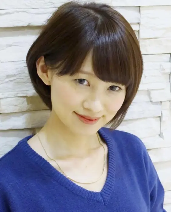 シンプルなショートボブ 片方耳かけすることでアレンジも可能です Ash川崎店所属 相馬 健介のヘアカタログ ミニモ