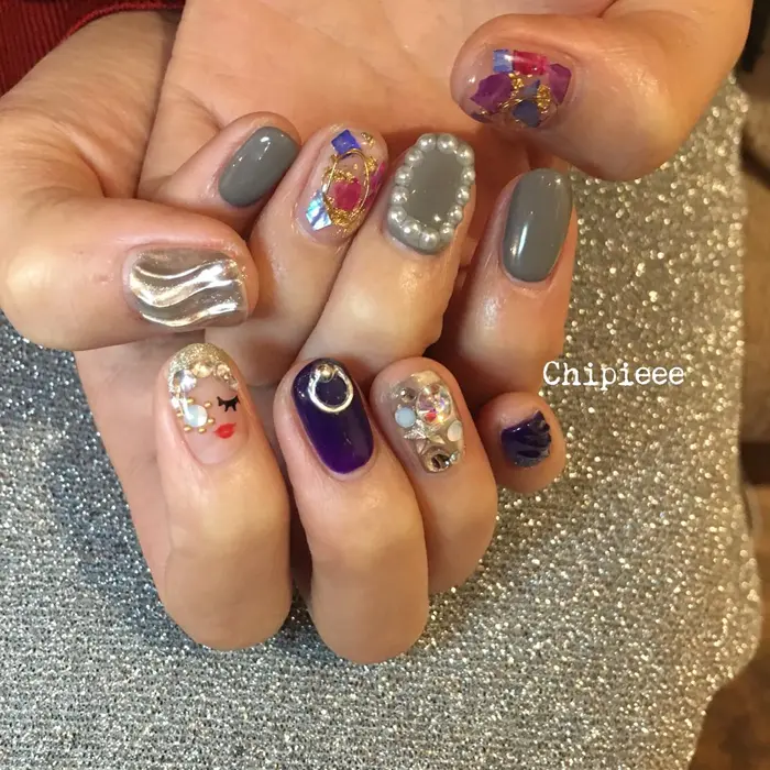 人気のちぐはぐネイル Aore所属 Nailist Sayaのネイルデザイン ミニモ