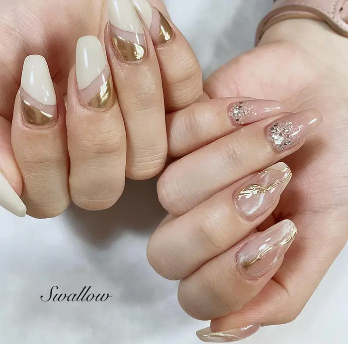 お持ち込みデザインのアシンメトリーネイル Nails Nail Nailsalon Nail By Color Eye Nail所属 Yu Kaの ネイルデザイン ミニモ