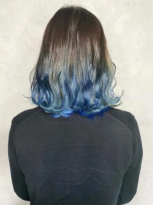 下北沢 ブルーグラデーション インナーカラー 韓国ヘア Cecil Hair所属 韓国風ヘア Yoshimuraのヘア カタログ ミニモ