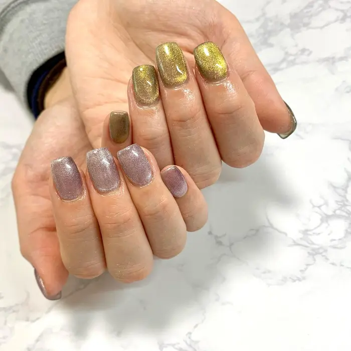 アシメ マグネットネイル インスタに動画乗っています Aymlx M Nail所属 M Nailのネイルデザイン ミニモ